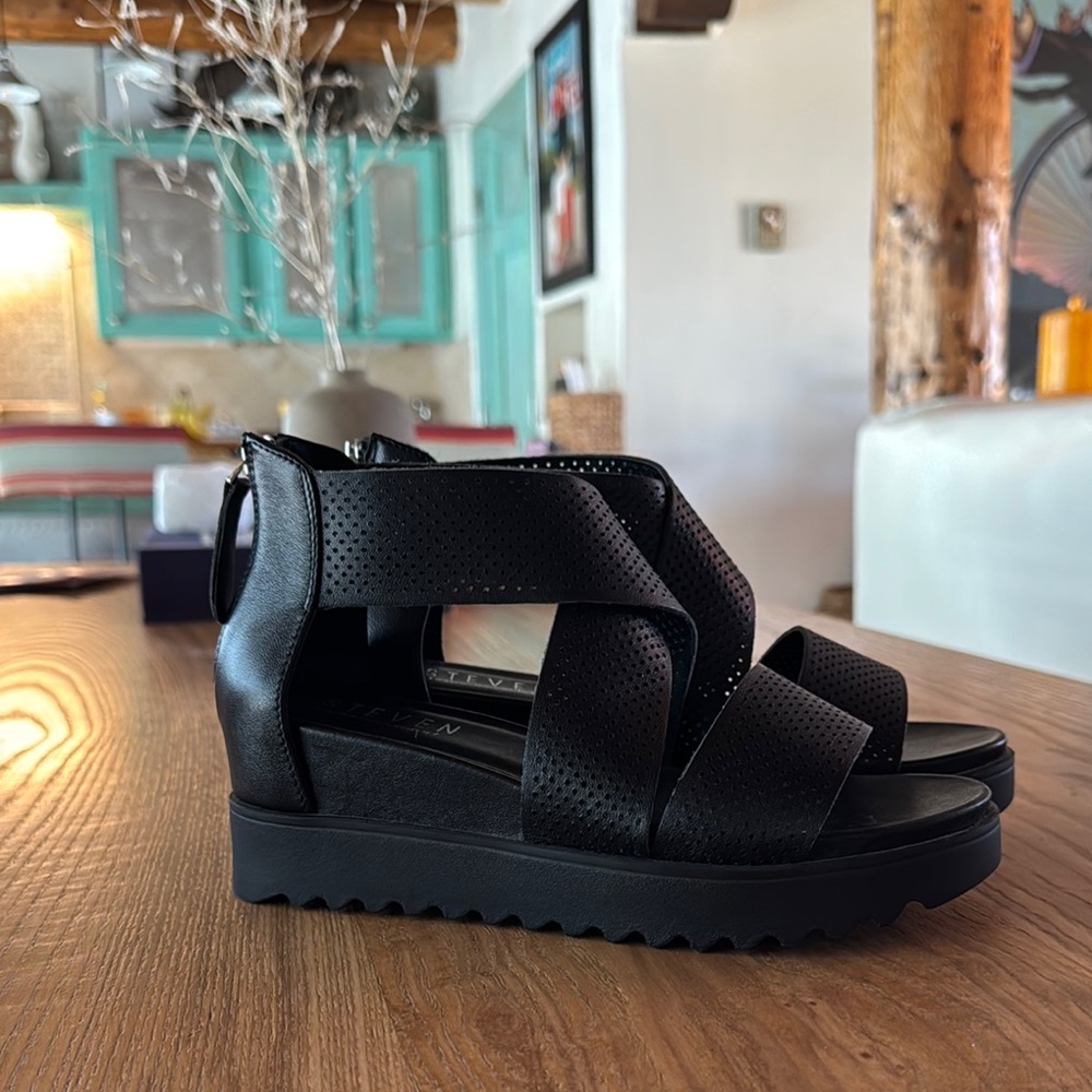 Steven by Steve Madden Sandals. Size 7
